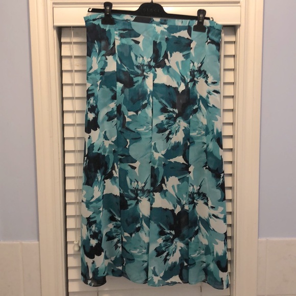 ☀️🌺 Jacques Vert Windsmoor skirt - Picture 2 of 3